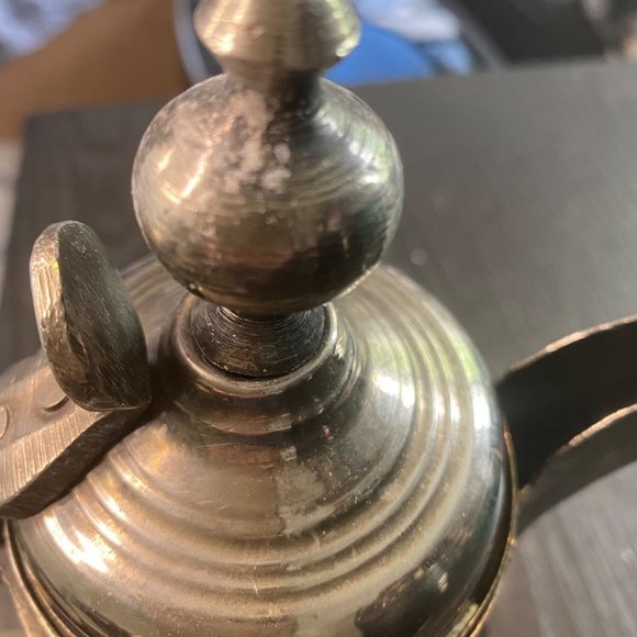 ANTIQUE MIDDLE EASTERN DALLAH COFFEE POT - Picture 9 of 11